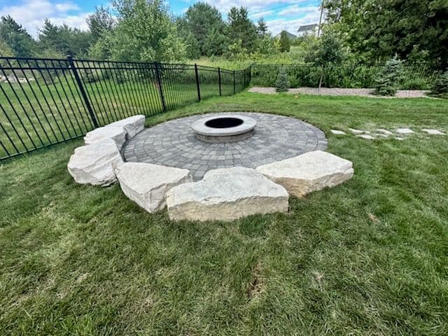 Gallery photos for Backyard Landscaping with Stone Patio and Fire Pit: Image #2
