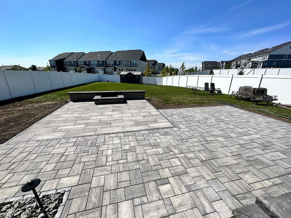 Gallery photos for Residential Backyard Patio Installation: Image #3